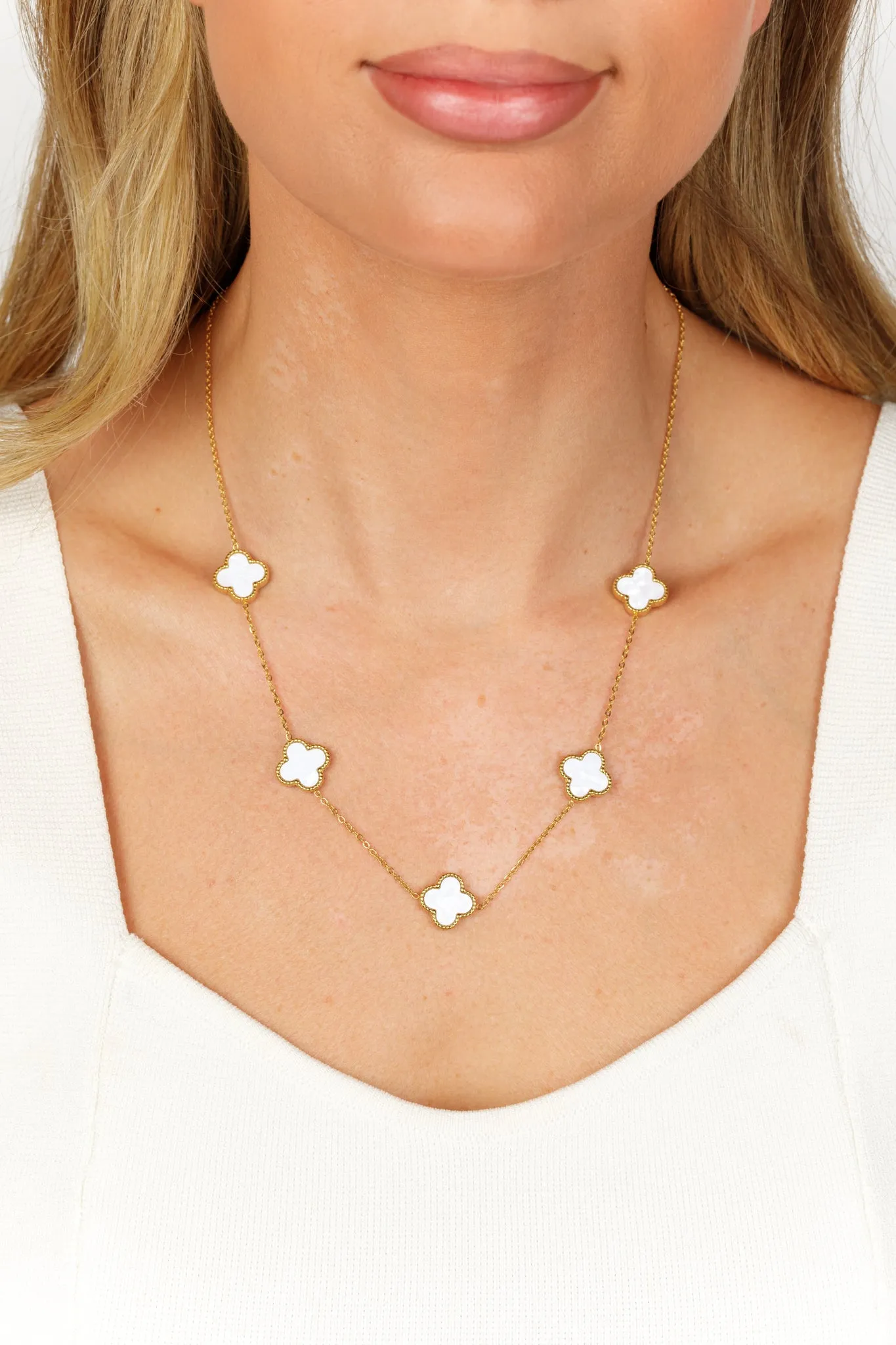 Alora Clover Necklace- White