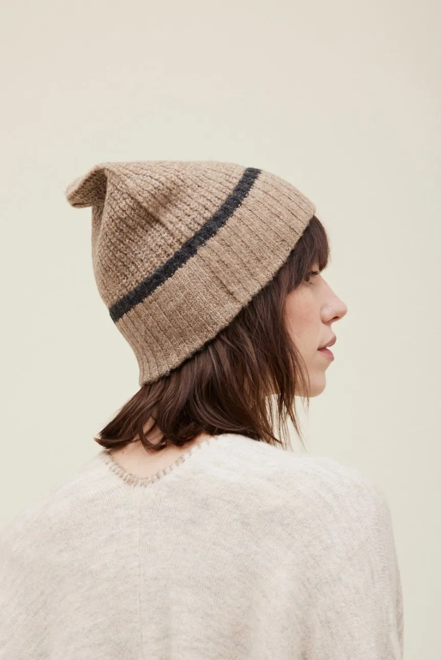 Contrast Edge Toque