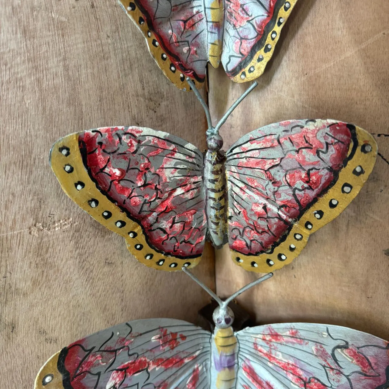 Corner metal butterflies - Pink Metal Butterflies ( set of 3) : L, M, S