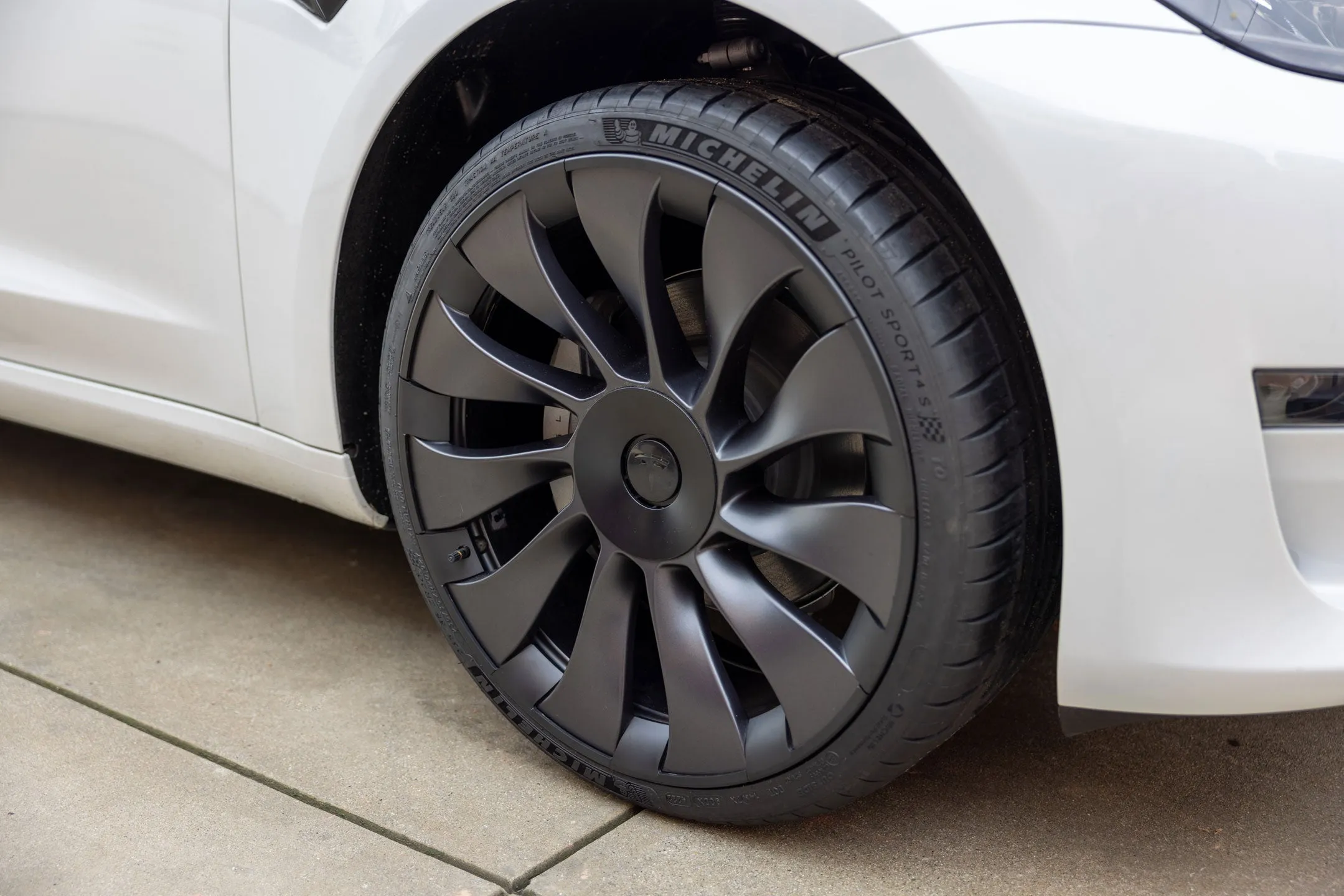 MagBak RimCase for Tesla Model 3 & Y (Single Wheel)