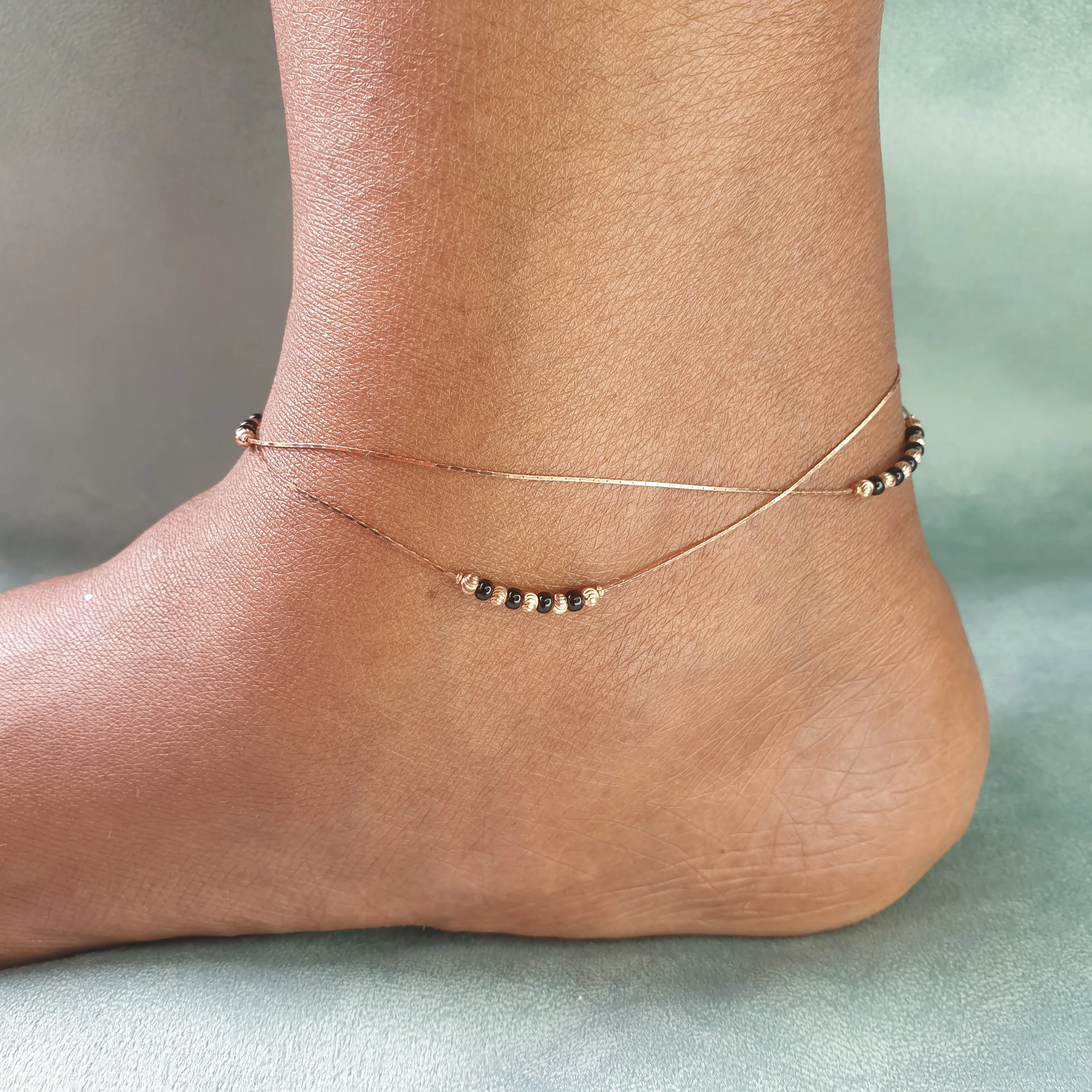 Rosegold Art Black Bead Anklet