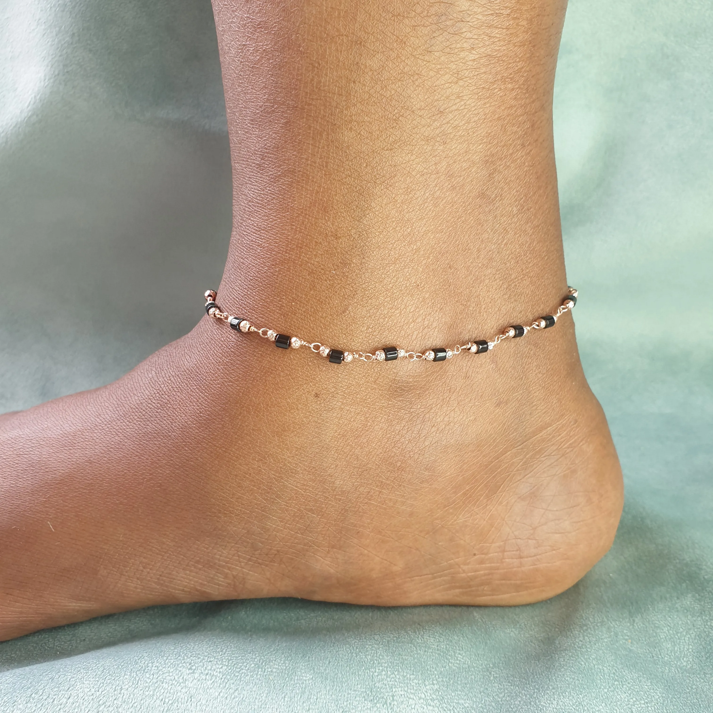 Rosegold Ornament Anklet