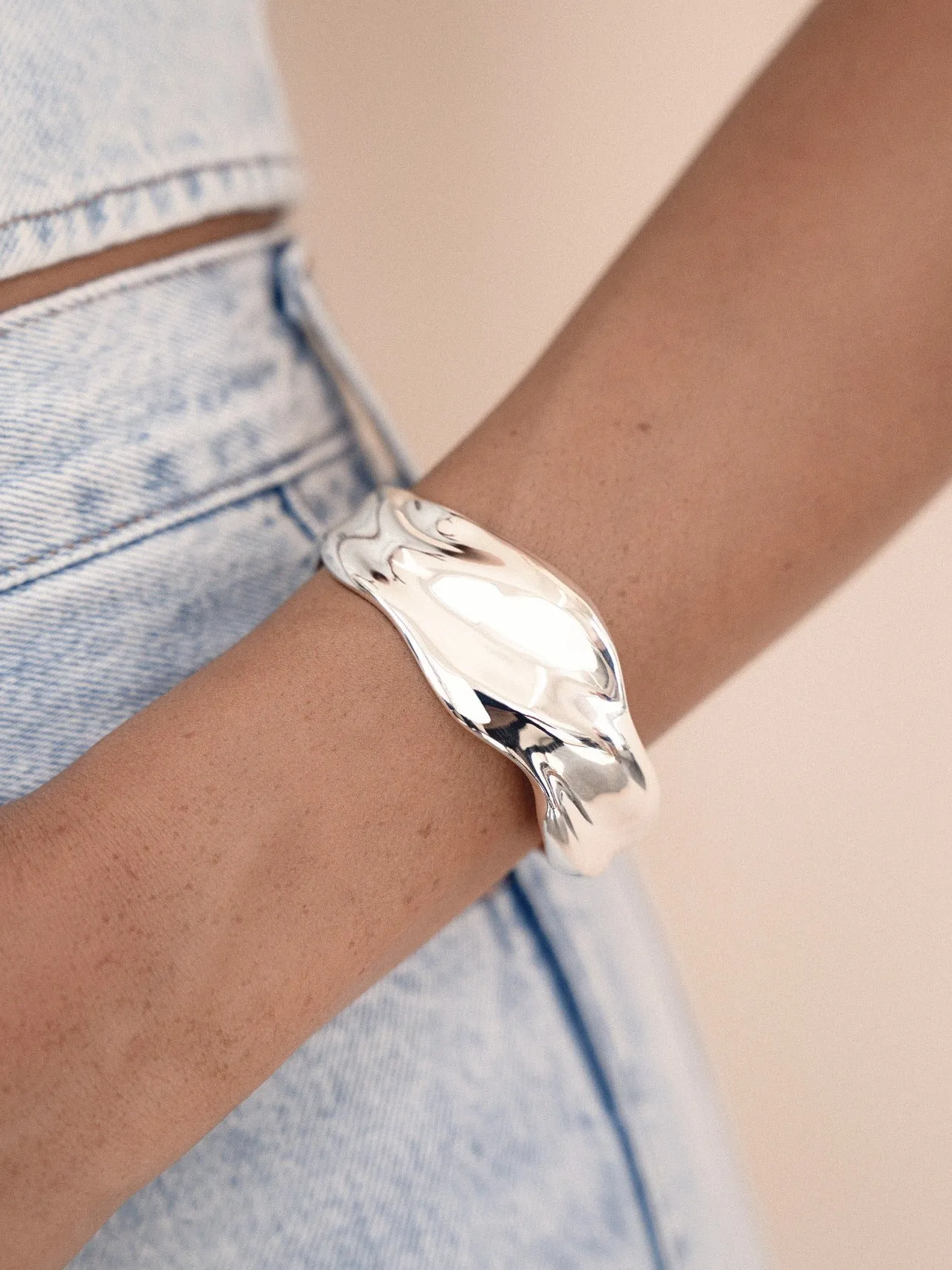 Wavy Days Cuff